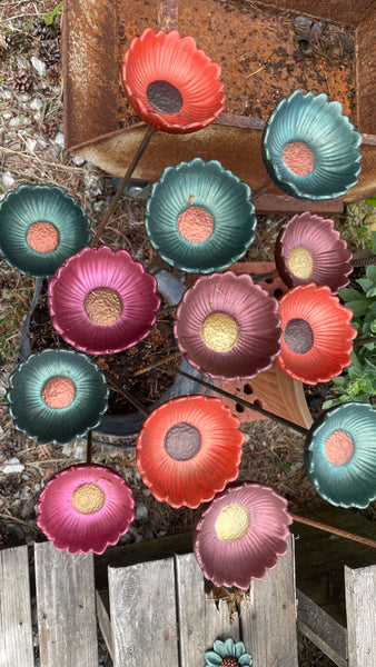 Mini-Workshop på marknad - måla betongblommor