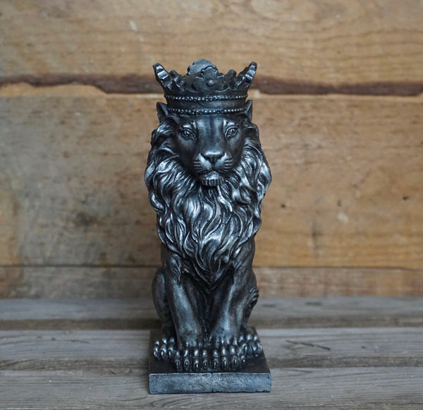 Kingen  -  Lejon Gjutform 24 Cm